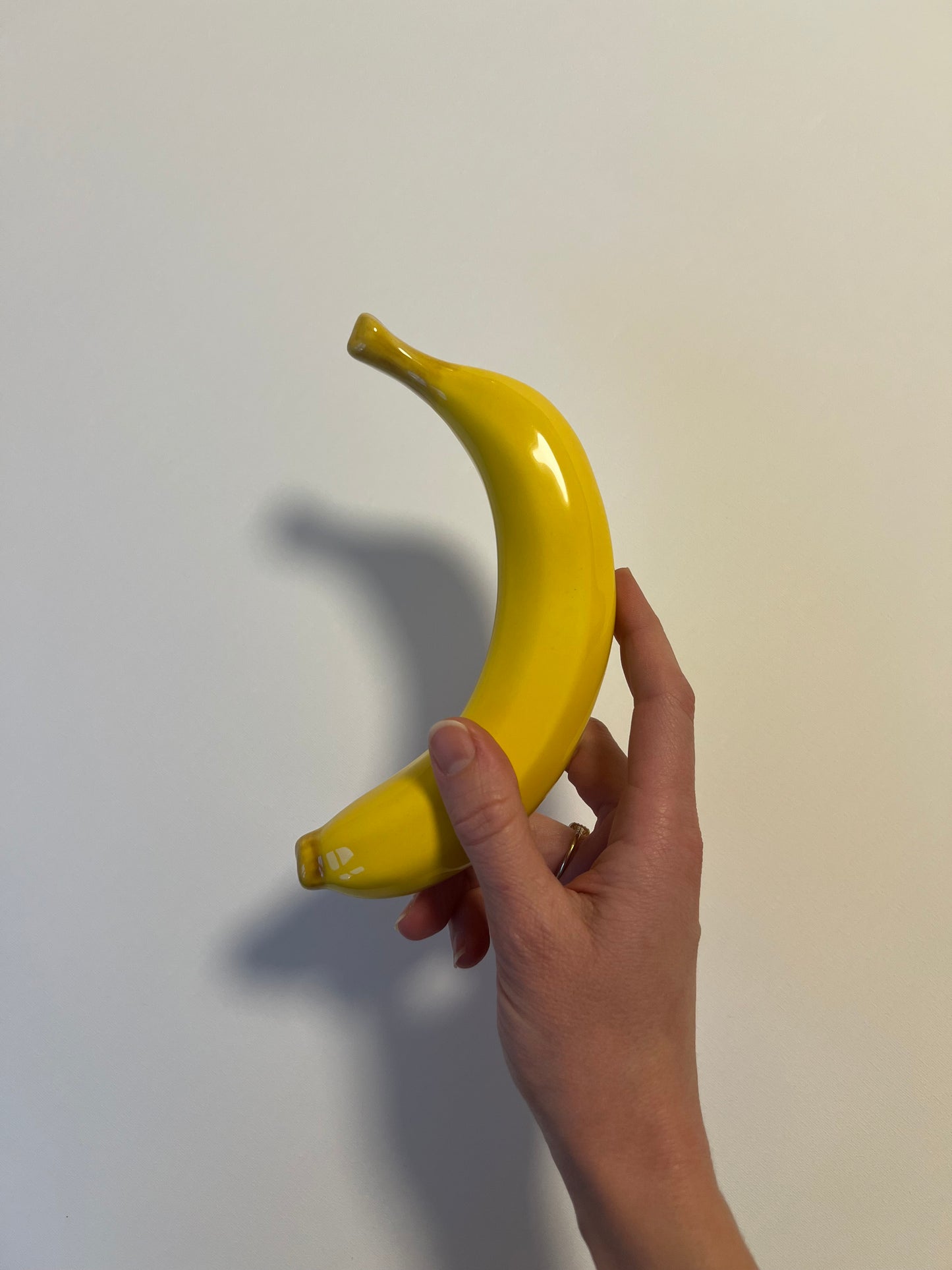 Banan til væggen